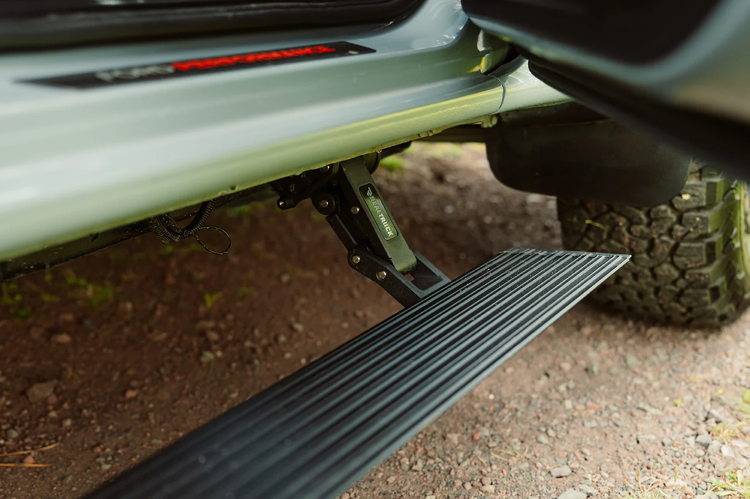 RealTruck Voltstep Electric Running Boards - Ford Next-Gen Ranger 2022+ - Image 3