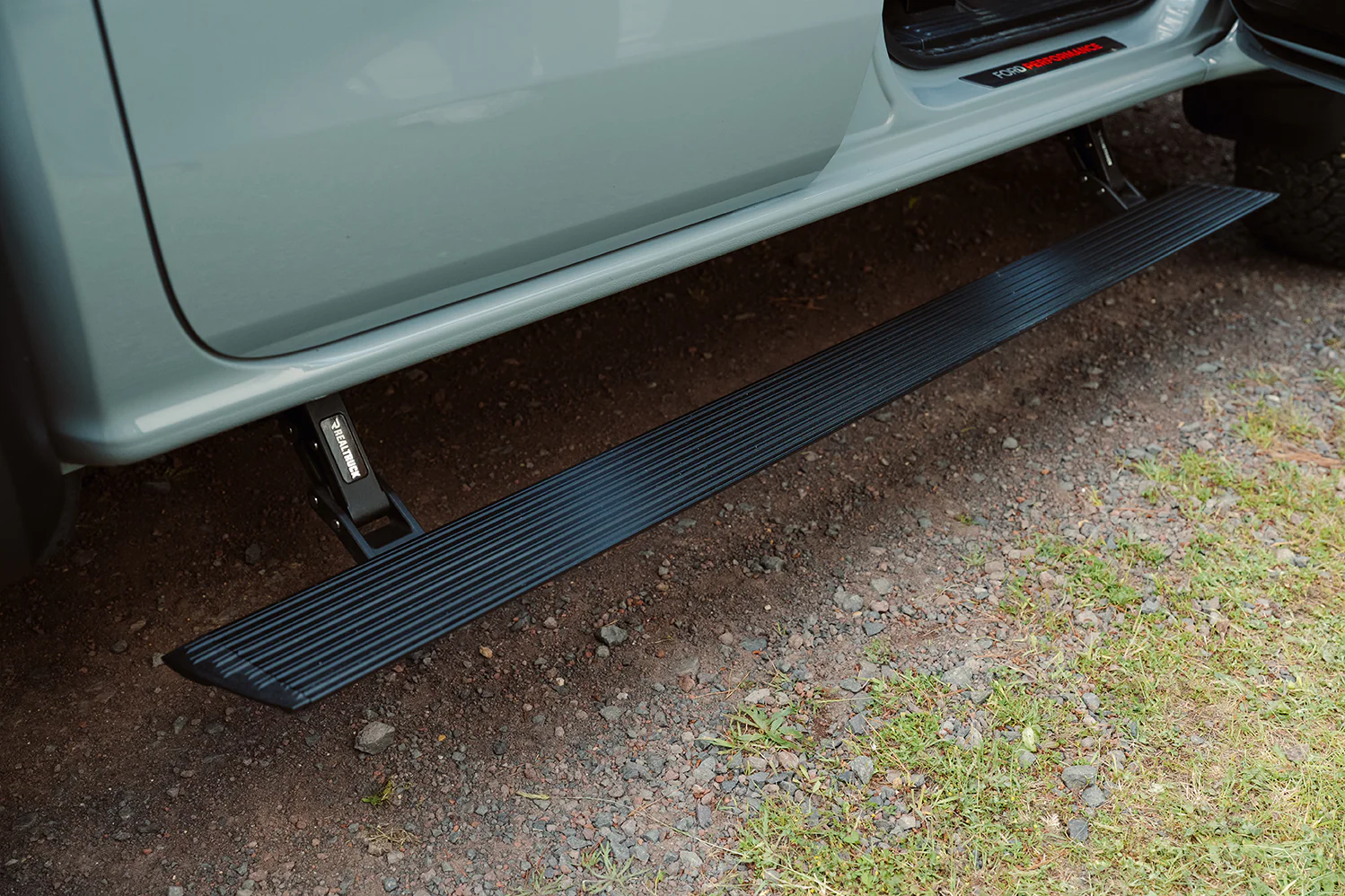 RealTruck Voltstep Electric Running Boards - Ford Next-Gen Ranger 2022+ - Image 4